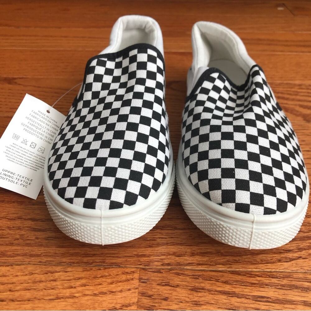 Josini Slip-on Vans Inspired Canvas Sneakers Black White Women’s Size 7 NWT - Picture 7 of 9